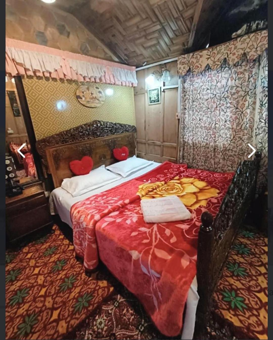 New Minar Group Of Houseboats Hotel Srīnagar Екстериор снимка